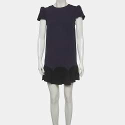 Pre Owned فستان قصير إليزابيتا فرانشي أزرق من الكريب مع زخرفة صغيرة مقاس متوسط