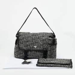 Pre Owned حقيبة تغيير الحفاضات إمبريو أرماني نايلون بشعار أسود/أبيض للأطفال