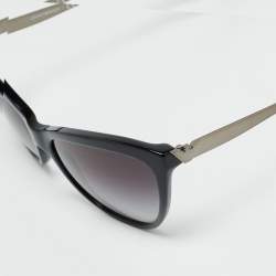 Pre Owned نظارة شمسية أمبريو أرماني EA 4030 سوداء متدرجة عين القطة