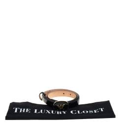 مملوكة مسبقًا حزام أمبوريو أرماني رفيع إبزيم شعار جلد لامع أسود 90 سم