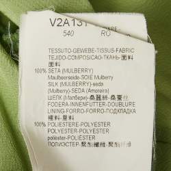 مملوكة مسبقًا فستان أمبريو أرماني أخضر من الحرير بتفاصيل جانبية مقاس صغير (سمول)