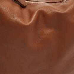 مملوكة مسبقًا حقيبة هوبو شعار امبريو ارماني جلد بني