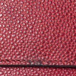مملوكة مسبقًا Emporio Armani Burgundy Leather Crossbody Bag