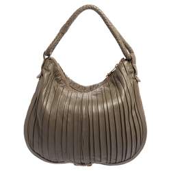 Pre Owned Emporio Armani Grey Leather Leather Zip Around Hobo