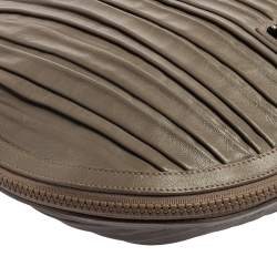 Pre Owned Emporio Armani Grey Leather Leather Zip Around Hobo