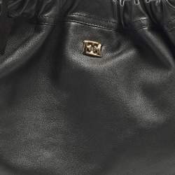 مملوكة مسبقًا Escada Chain Black Leather Hobo