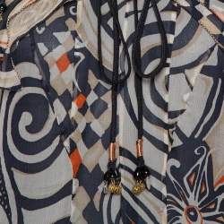 مملوكة مسبقًا توب إيترو مقلم منفوش رقبة حمالات منفوش حرير مطبوع أسود مقاس وسط (ميديوم)