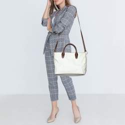 Pre Owned Etro White Paisley Print Coated Canvas And Leather Tote