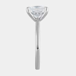 Pre Owned خاتم سوليتير بألماس صناعي مخفي مع ظل من الذهب الأبيض عيار 14 قيراط بوزن 2.45 قيراط