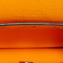 Pre Owned تشارم حقيبة باغيت صغيرة جلد أبيض فاندي كروس بودي