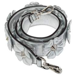 Pre Owned Fendi Metallic Silver Flowerland Leather Strap You Shoulder Bag Strap