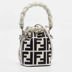 مملوكة مسبقًا Fendi White/Black FF Canvas Mini Mon Tresor Drawstring Bucket Bag