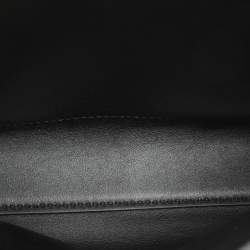 Pre Owned Fendi Beige Leather Peekaboo Iconic Essentially Top Handle Bag