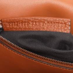 Pre Owned Fendi Brown Leather Metal Stitch Baguette Bag