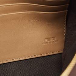 مملوكة مسبقًا Fendi Baguette Medium Tobacco Zucca Canvas Flat Pouch