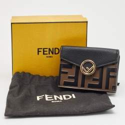 Pre Owned محفظة فندي جلد زوكا بني/أسود ثلاثية الطي "ف هو فندي"