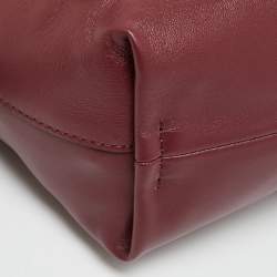 مملوكة مسبقًا Fendi Mama Baguette Drawstring Burgundy Leather Shoulder Bag