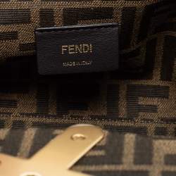 مملوكة مسبقًا Fendi Black Leather Small Fendi First Shoulder Bag