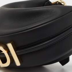 مملوكة مسبقًا Fendi Black Leather Nano Fendigraphy Hobo