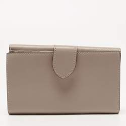 Pre Owned Fendi Etoupe Leather By The Way Flap Wallet