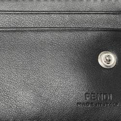 Pre Owned محفظة بطاقات فندي جلد زوكا أخضر مينت