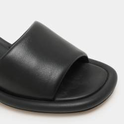 Pre Owned Fendi Black Leather Baguette Slide Sandals Size 37