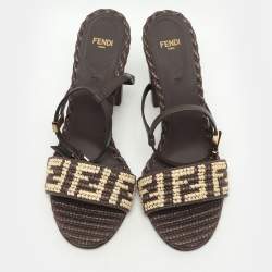 مملوكة مسبقًا صندل فندي دلفينا جلد ورافيا بني / بيج مقاس 38