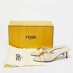 Pre Owned Fendi Cream Leather FF Buckle Slide Sandals Size 38.5