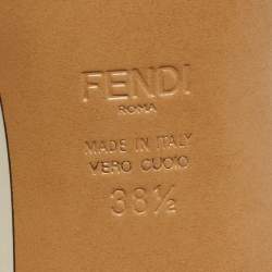 Pre Owned Fendi Cream Leather FF Buckle Slide Sandals Size 38.5
