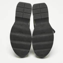 Pre Owned حذاء رياضي فندي نسيج تريكو أزرق كحلي مرتفع مقاس 37