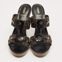 Pre Owned Fendi Brown Canvas and Patent Leather Zucca Slide Sandals Size 40.5