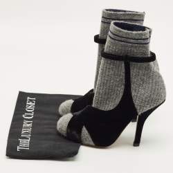 مملوكة مسبقًا حذاء بوت فنزدي تويد ومخملي رمادي/أسود مقاس 36