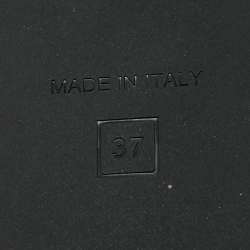 مملوكة مسبقًا Fendi Feel Size 37 Zucca Brown Canvas and Leather Flat Sandals