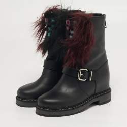 Pre Owned Fendi Caroline Size 35 Black Leather and Fur Combat Boots