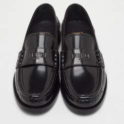مملوكة مسبقًا Fendi Size 36 Black Brushed Leather Slip On Loafers