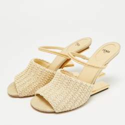 Pre Owned Fendi First Heel Size 40 Beige Woven Raffia Slide Sandals