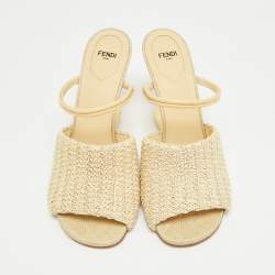 Pre Owned Fendi First Heel Size 40 Beige Woven Raffia Slide Sandals