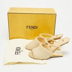 Pre Owned Fendi First Heel Size 40 Beige Woven Raffia Slide Sandals
