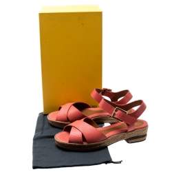 Pre Owned Fendi Pink Lizard Embossed Leather Hydra Cross Strap Espadrille Platform Sandals Size 38.5