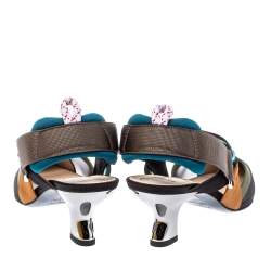 مملوكة مسبقًا صندل فندي كوليبري شبكة وجلد متعدد الألوان بحزام للكاحل مقاس 37