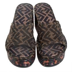 مملوكة مسبقًا Fendi Brown/Black Zucca Canvas Promenade Wedge Platform Slide Sandals Size 36.5