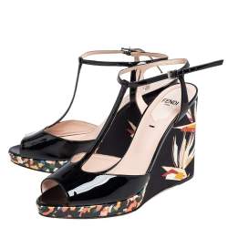 Pre Owned Fendi Black Patent Leather Printed Wedge T-Strap Sandals Size 36