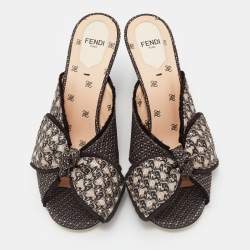 Pre Owned Fendi Brown Fabric Knotted Slide Sandals Size 38.5