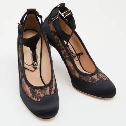 Pre Owned Fendi Black/Pink Lace and Satin Promenade Pumps Size 40