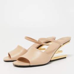 Pre Owned Fendi Beige Leather Fendi First Slide Sandals Size 39