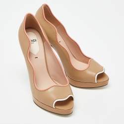 Pre Owned Fendi Beige Lizard Embossed and Leather Scalloped Peep Toe Platform Pumps Size 36