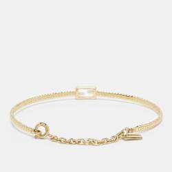 مملوكة مسبقًا Fendi Baguette Gold Tone Bracelet M