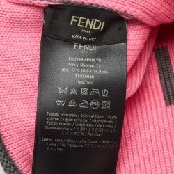 مملوكة مسبقًا قبعة بوم بوم فيندي سوداء بشعار من صوف انتارزيا