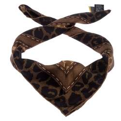 Pre Owned وشاح فندي مربع حرير مطبوع نقشة الفهد بني