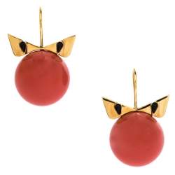 مملوكة مسبقًا أقراط فندي خطاف ذهبي اللون و خرز مرجاني و كريستال وندر